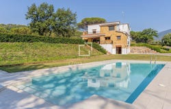 Gualba, Catalonia 08474