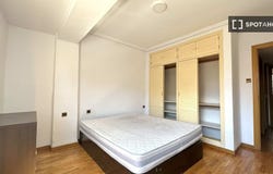 valencia, Valencian Community 46018