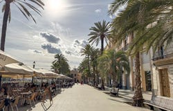 Badalona, Catalonia 08911