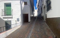 Otívar, Andalusia 18698
