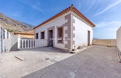 Candelaria, Canary Islands 38530
