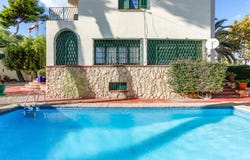 Sitges, Catalonia 08870