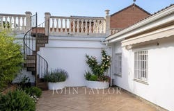 Madrid, Community of Madrid 28221