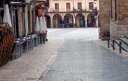 Leon, Castilla y León 24003