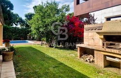 Esplugues de Llobregat, Catalonia 08950