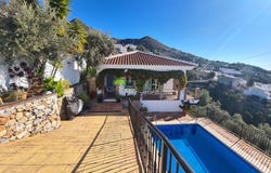 Cómpeta, Andalusia 29754