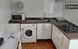 valencia, Valencian Community 46025