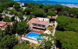 Cabrera de Mar, Catalonia 08349