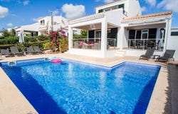Es Mercadal, Balearic Islands 07740
