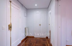 Pozuelo de Alarcón, Community of Madrid 28223