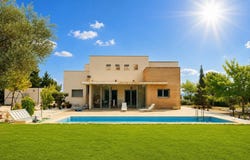 Almansa, Castile-La Mancha 02640