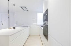 Valencia, Valencian Community 46001