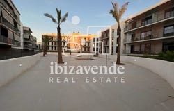 Ibiza, Balearic Islands 07800