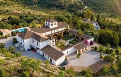 Almogía, Andalusia 29150