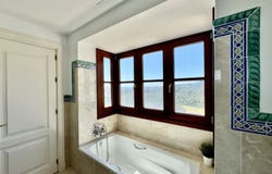 Benahavis, Andalusia 29679