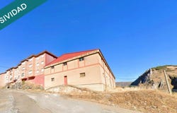 Pola De Gordon, Castile and León 24650