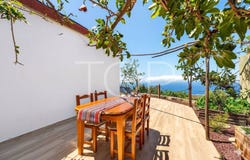 Alcalá, Canary Islands 38686
