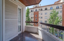 Girona, Catalonia 17002