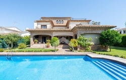 Cambrils, Catalonia 43850