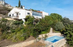 Alella, Catalonia 08328