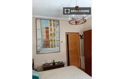 oviedo, Asturias 33011