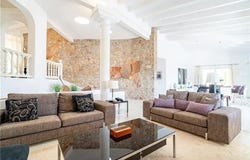 Pollença, Balearic Islands 07460