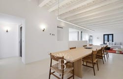 Barcelona, Catalonia 08002
