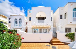 Adeje, Canary Islands 38678