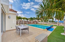 Adeje, Canary Islands 38678