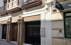 Dos Hermanas, Andalusia 41700