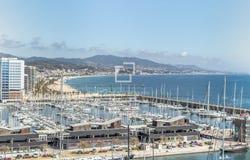 Badalona, Catalonia 08918
