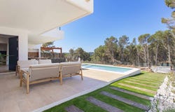 Es Mercadal, Balearic Islands 07740