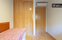 madrid, Community of Madrid 28224
