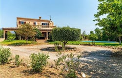Binissalem, Balearic Islands 07350