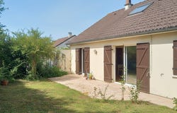 Tours, Centre-Val de Loire 37100
