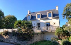 Audierne, Brittany 29770