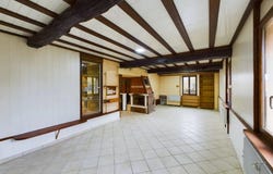 Saulieu, Burgundy 21210