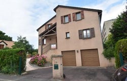 Macon, Bourgogne 71000
