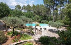Cotignac, Provence-Alpes-Côte d'Azur 83570