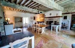 Pouilly-en-Auxois, Burgundy 21320