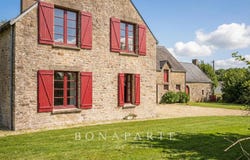 Auray, Brittany 56400