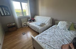 Valence, Occitanie 82400