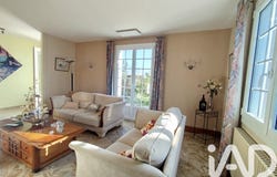 Chinon, Centre-Val de Loire 37500
