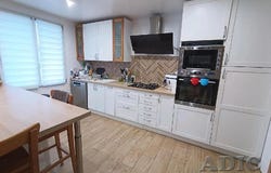 Le Plessis-Belleville, Oise 60330