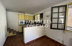 Lirac, Languedoc-Roussillon 30126