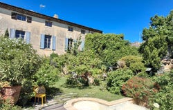 Saint-Paul-Trois-Châteaux, Drôme 26130