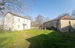 Montmoreau, Poitou-Charentes 16190