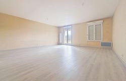 Reims, Champagne-Ardenne 51100