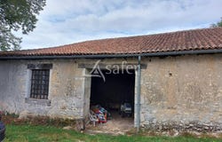 Nontron, Aquitaine 24300
