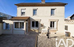 Troyes, Grand Est 10000